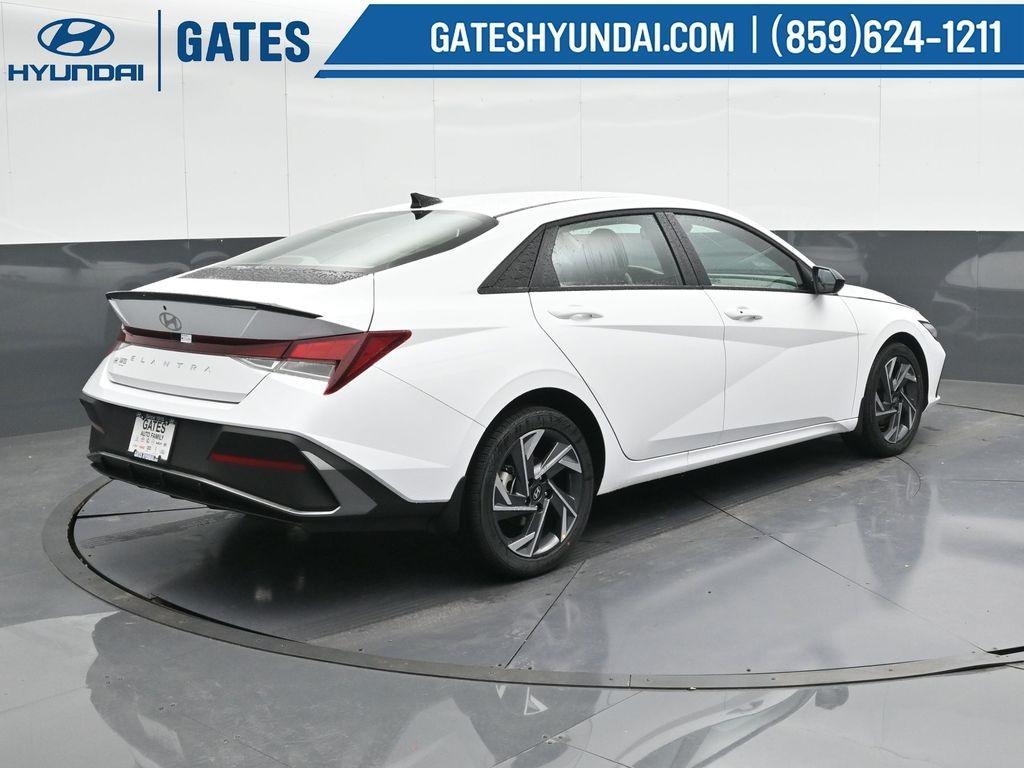 new 2025 Hyundai Elantra car, priced at $23,438
