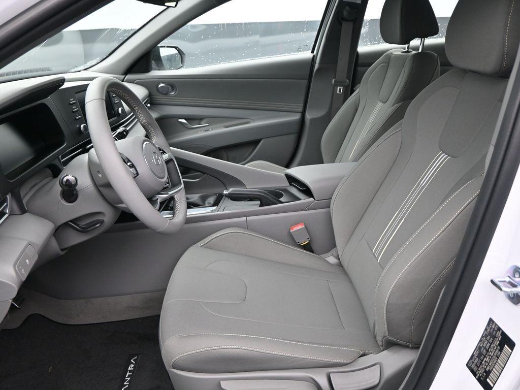 new 2025 Hyundai Elantra car, priced at $23,438