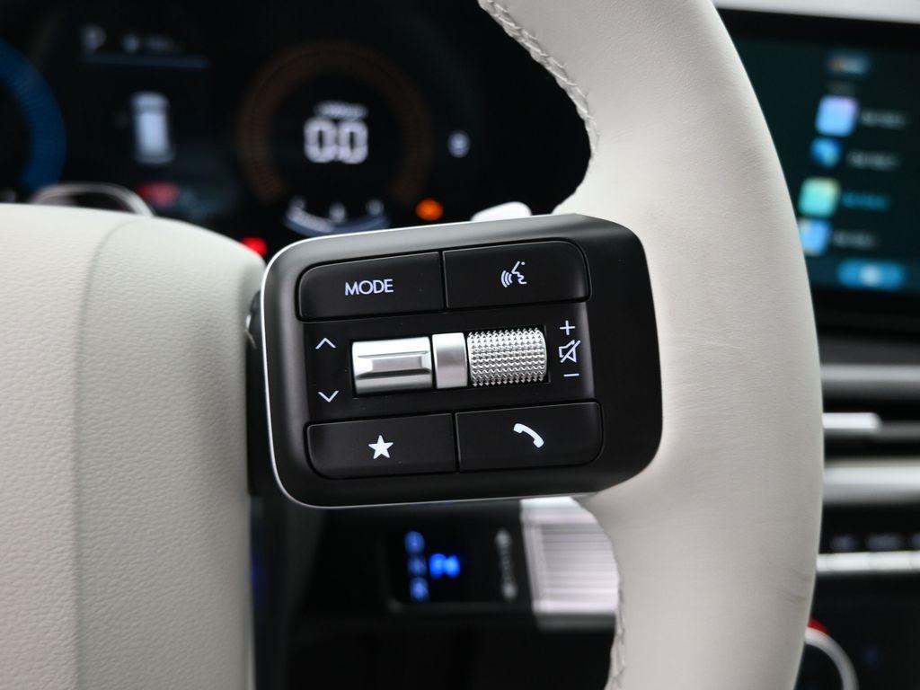 new 2025 Hyundai Santa Fe car, priced at $37,567