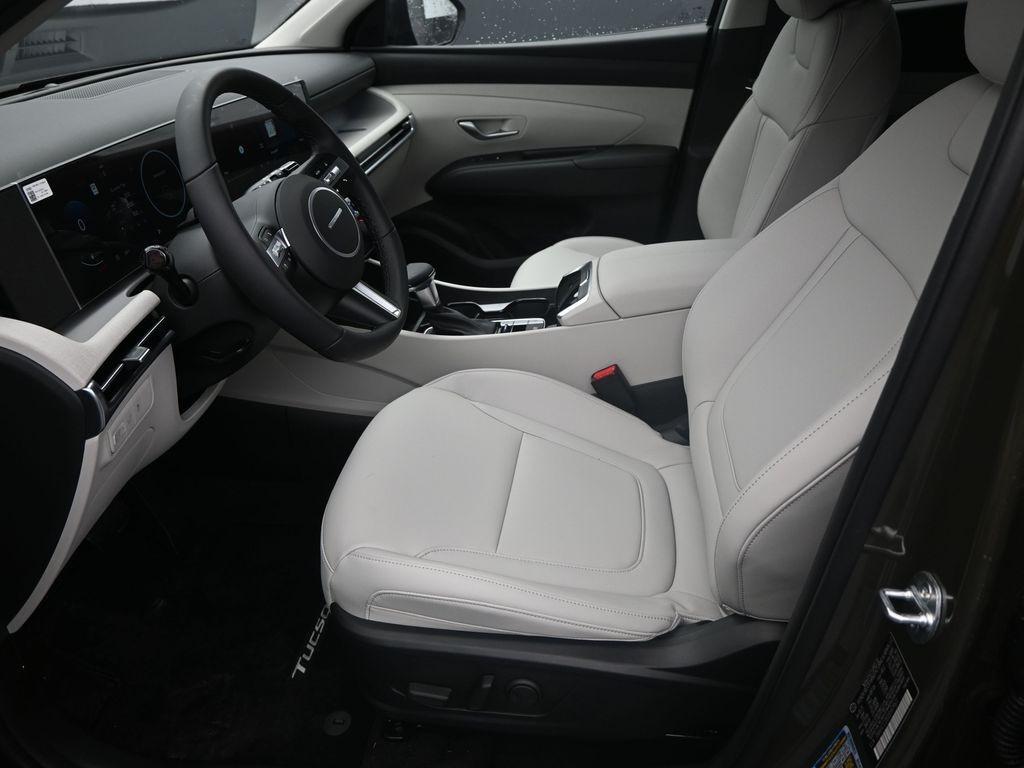 new 2025 Hyundai Tucson car, priced at $33,608