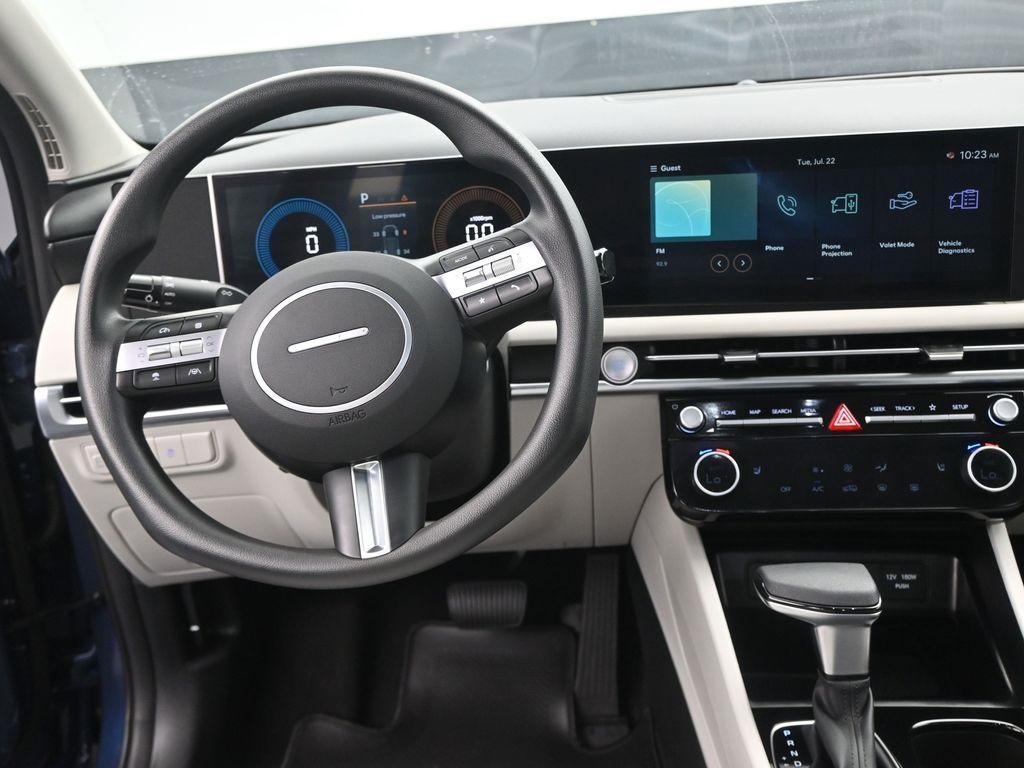 new 2025 Hyundai Tucson car, priced at $30,548