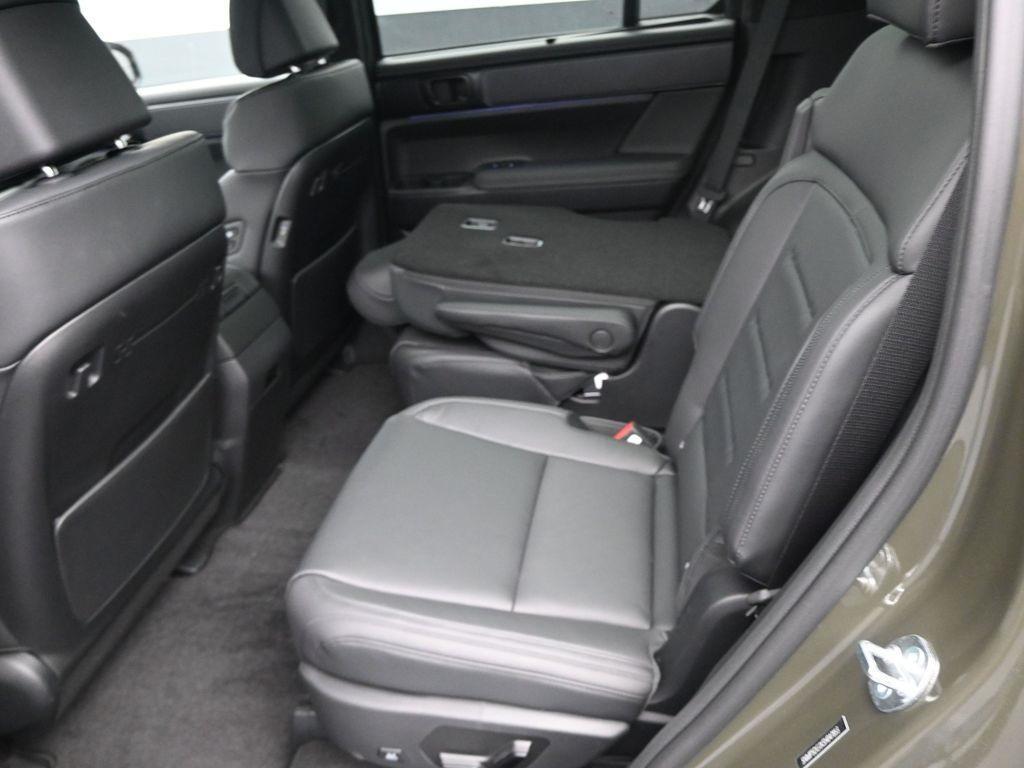 new 2025 Hyundai SANTA FE HEV car, priced at $50,498