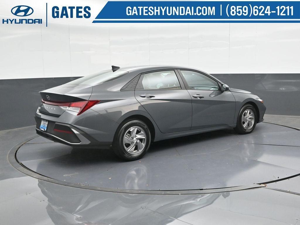 new 2025 Hyundai Elantra car, priced at $21,448
