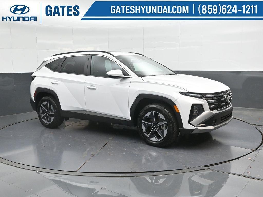 new 2025 Hyundai Tucson car, priced at $32,298