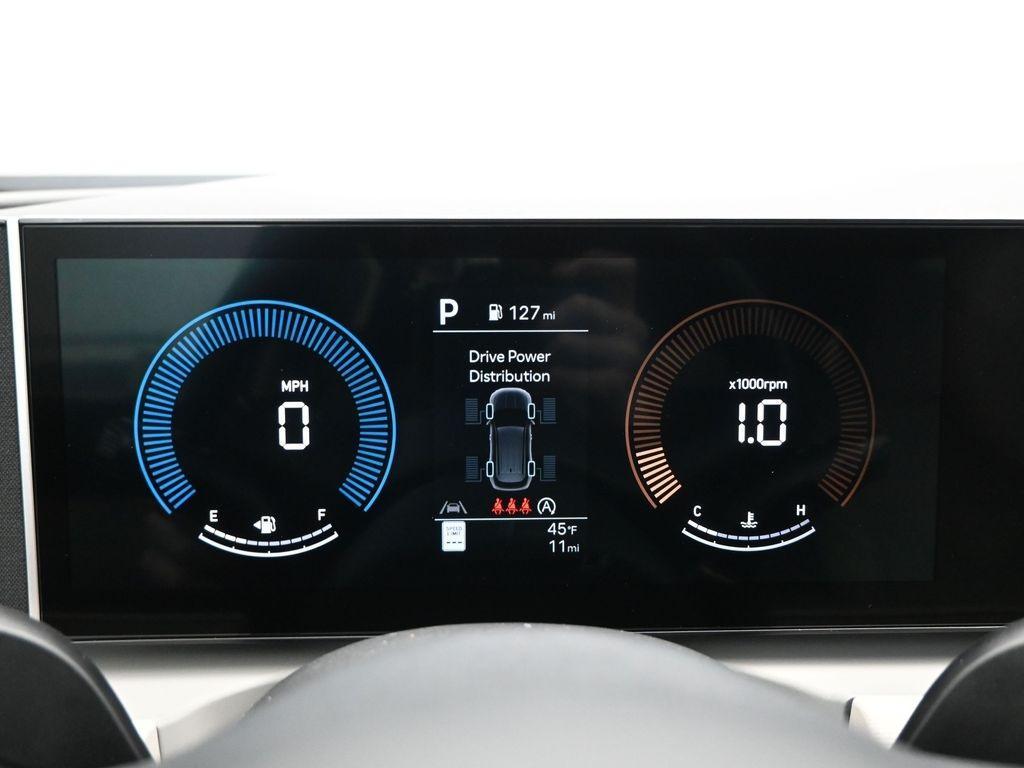 new 2025 Hyundai Tucson car, priced at $30,998