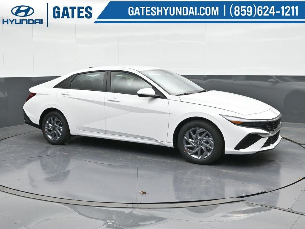 new 2025 Hyundai Elantra HEV car, priced at $24,948