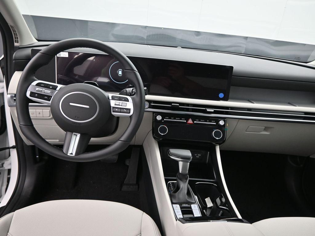 new 2025 Hyundai Tucson car, priced at $34,940