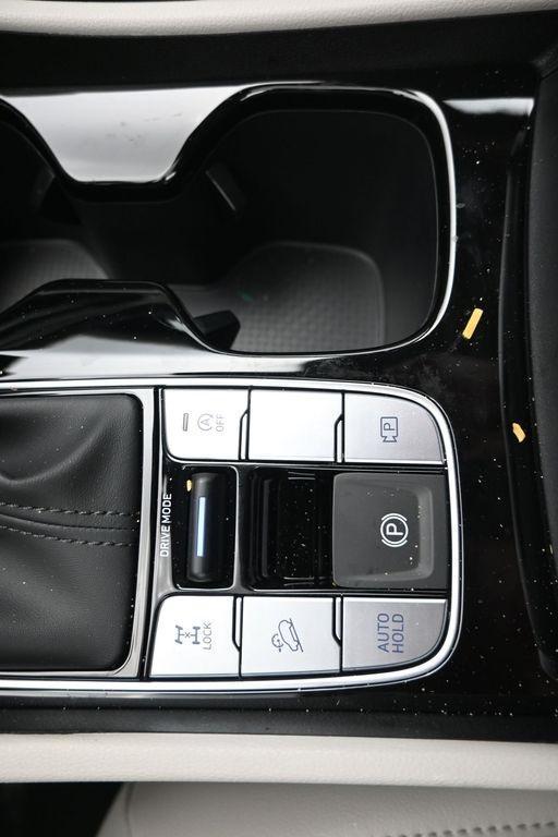 new 2025 Hyundai Tucson car, priced at $35,215