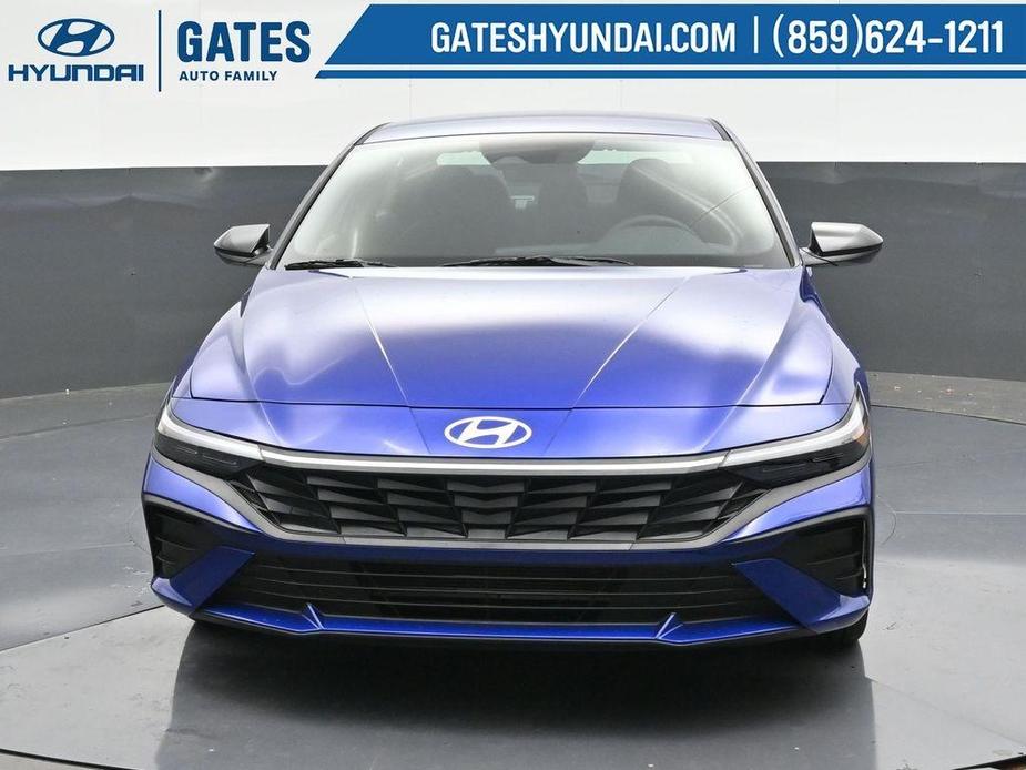 new 2025 Hyundai Elantra car, priced at $22,368