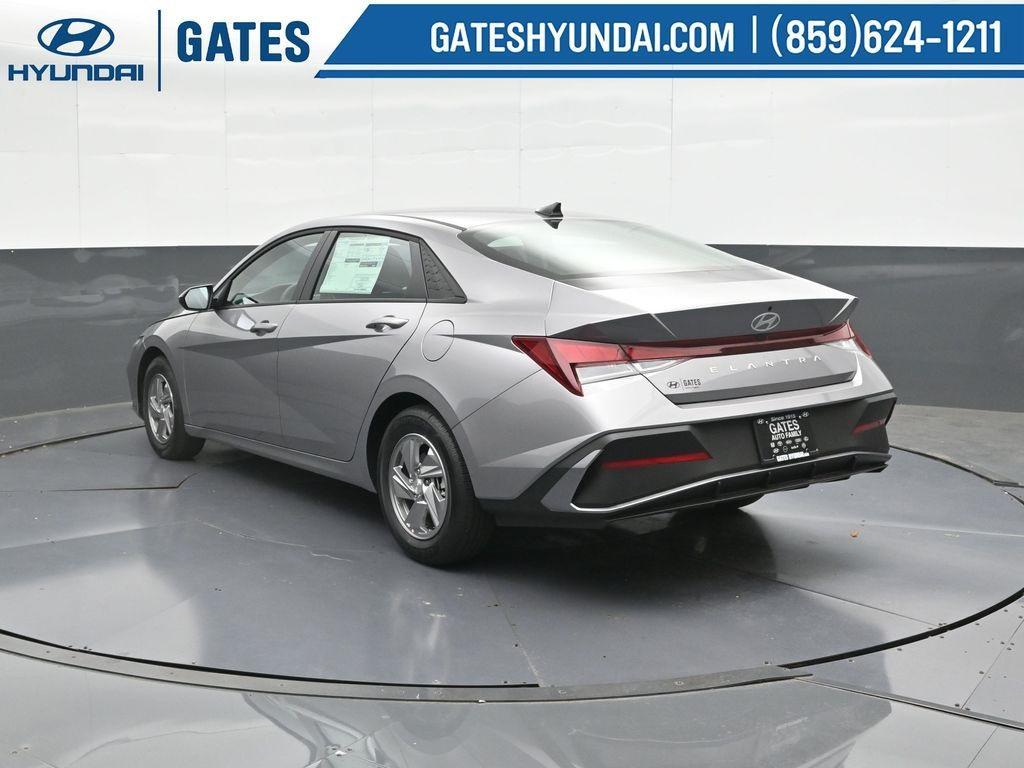 new 2025 Hyundai Elantra car, priced at $22,198