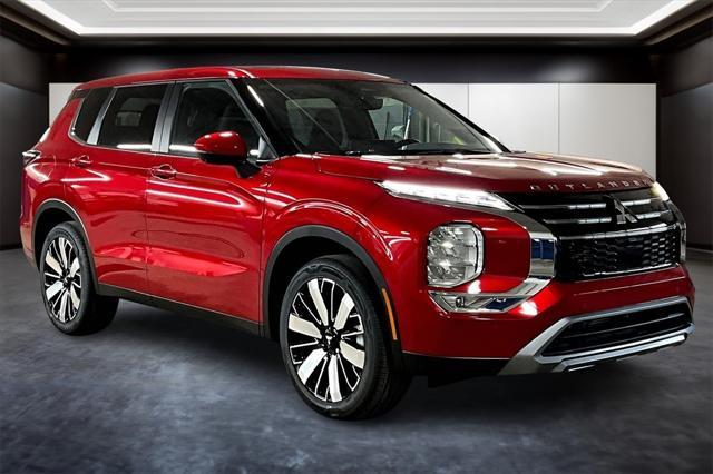 new 2025 Mitsubishi Outlander car, priced at $37,066