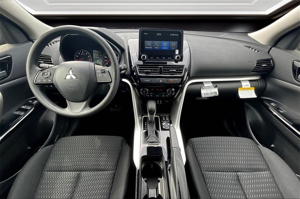 new 2025 Mitsubishi Eclipse Cross car