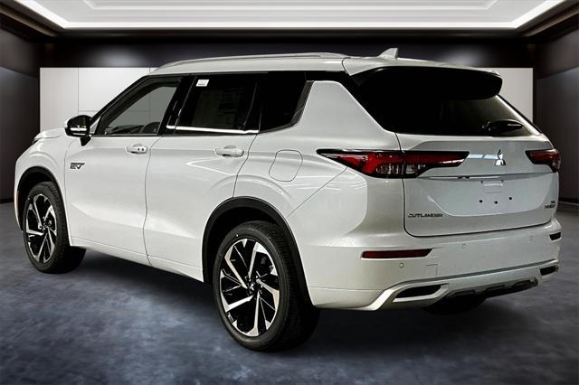 new 2025 Mitsubishi Outlander PHEV car, priced at $50,150