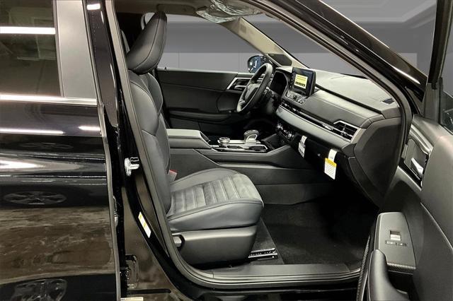 new 2025 Mitsubishi Outlander car, priced at $36,488
