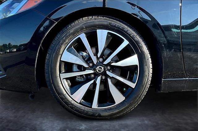 used 2022 Nissan Sentra car, priced at $16,272