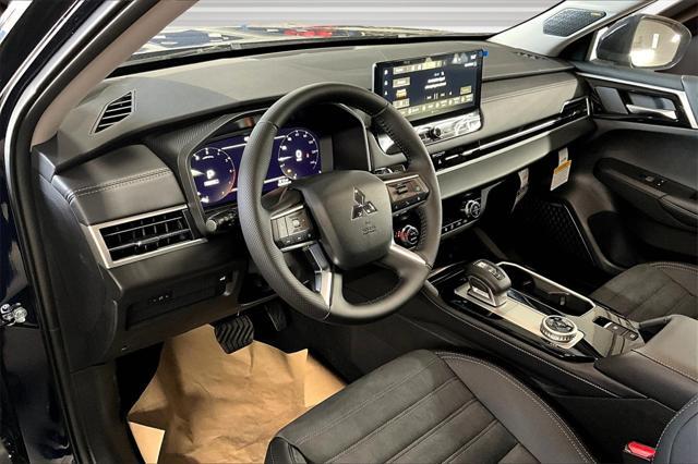 new 2025 Mitsubishi Outlander car, priced at $38,593