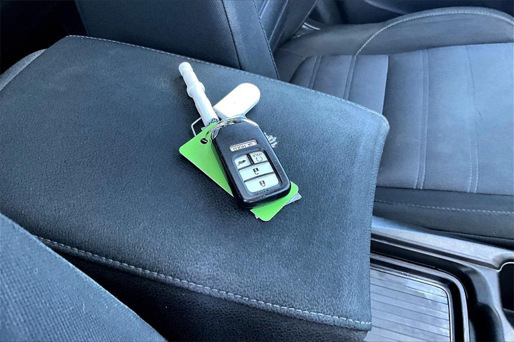 used 2021 Honda CR-V car, priced at $23,999