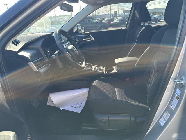 used 2024 Mitsubishi Outlander car, priced at $26,538