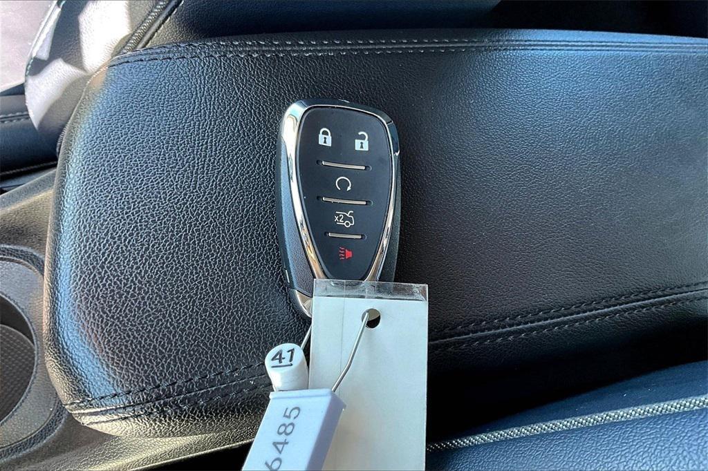 used 2022 Chevrolet Bolt EUV car, priced at $17,393