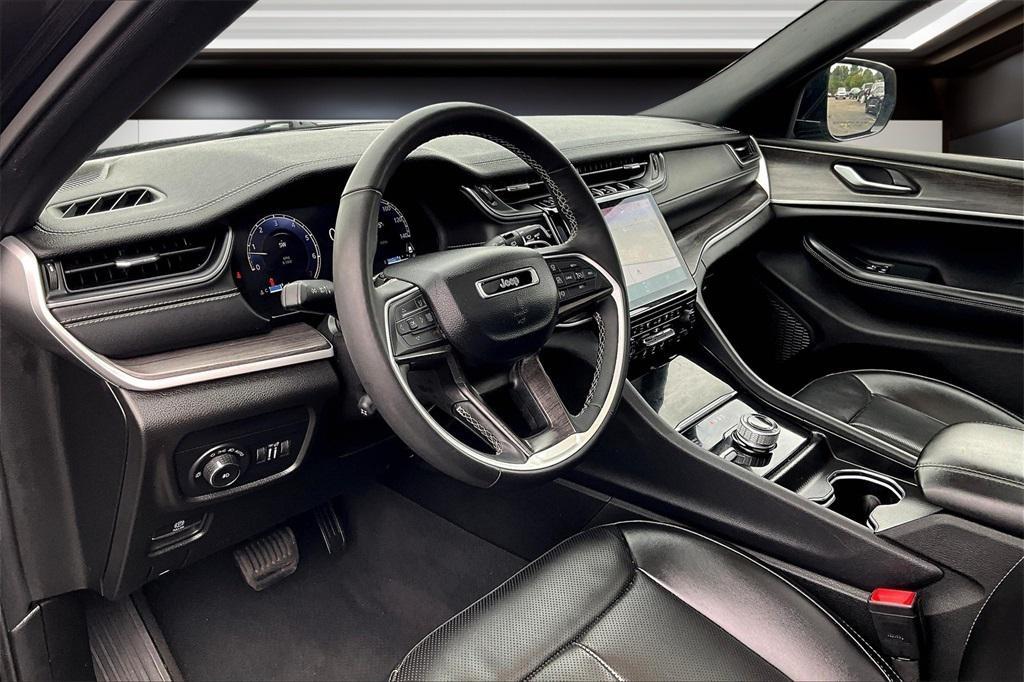 used 2024 Jeep Grand Cherokee L car, priced at $31,476