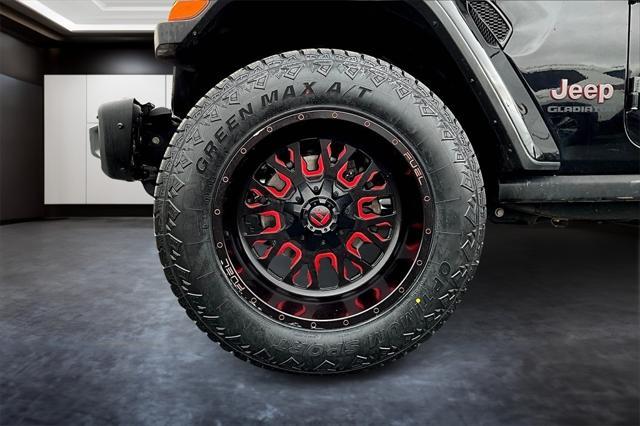 used 2021 Jeep Gladiator car, priced at $27,538