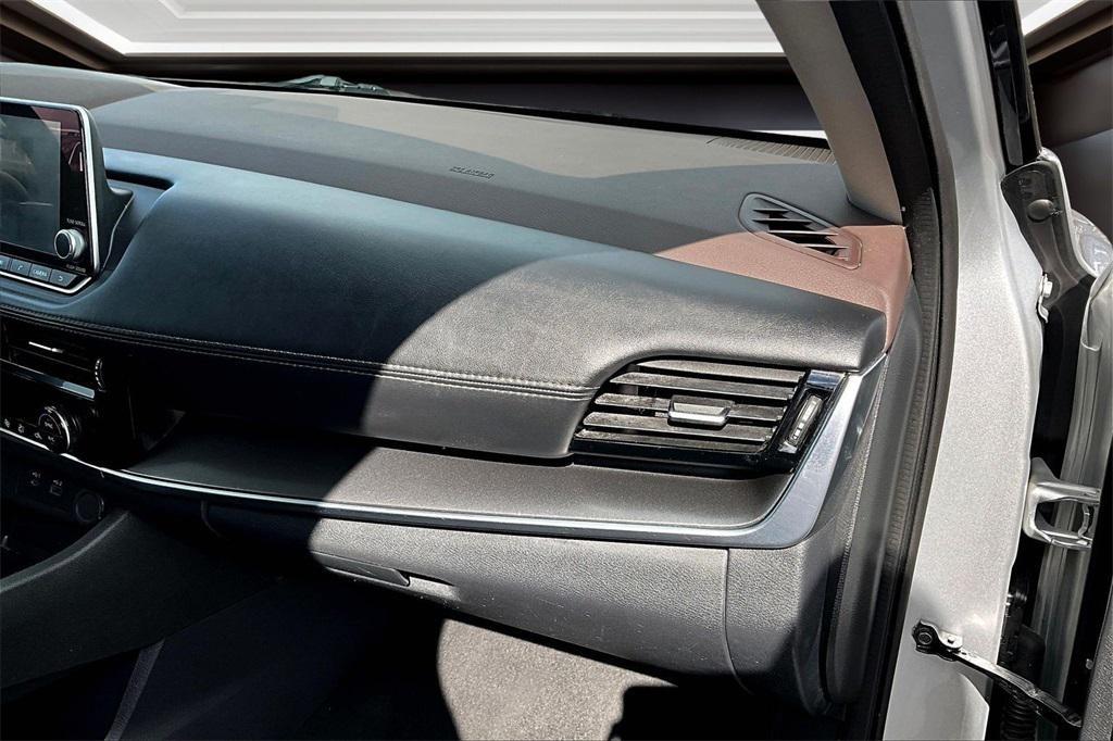 used 2021 Nissan Rogue car, priced at $17,798