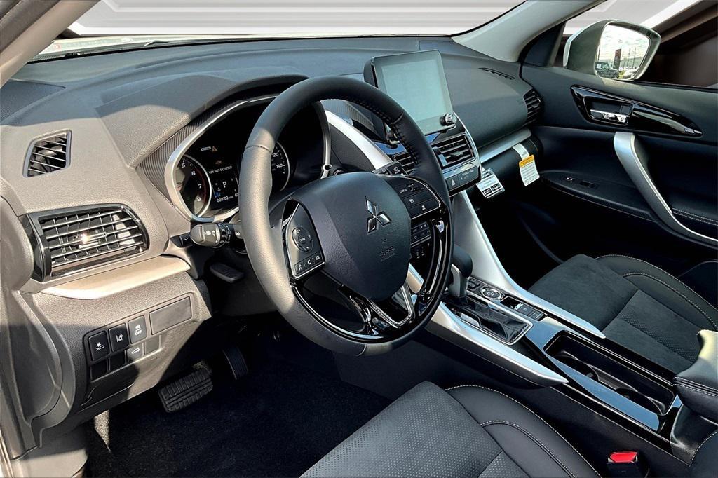 new 2025 Mitsubishi Eclipse Cross car