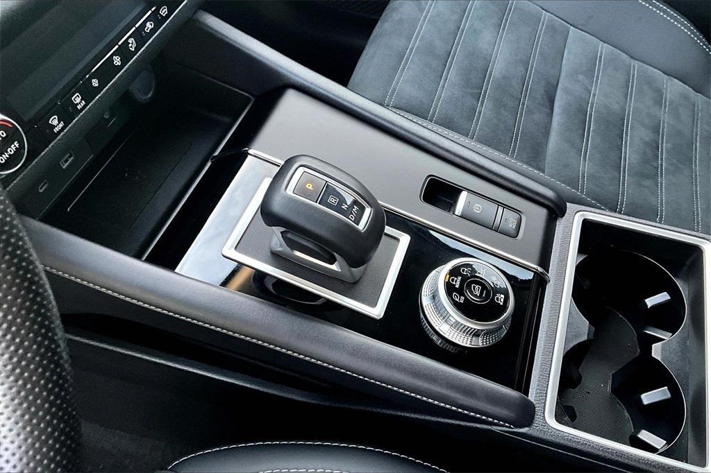 used 2024 Mitsubishi Outlander car, priced at $26,289