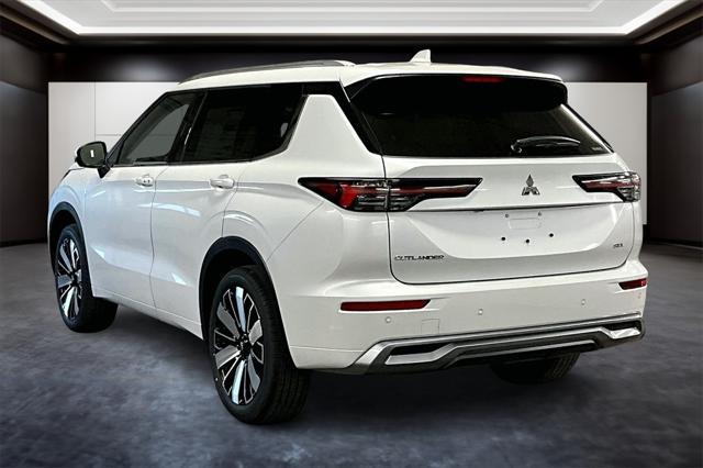 new 2025 Mitsubishi Outlander car, priced at $38,750