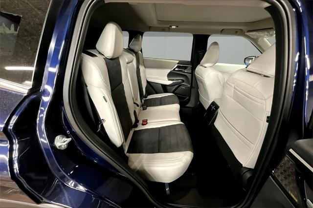new 2025 Mitsubishi Outlander car, priced at $36,627