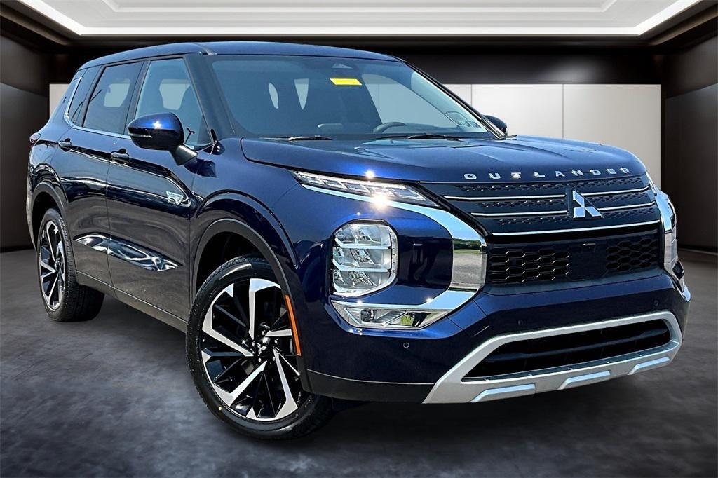 new 2025 Mitsubishi Outlander PHEV car, priced at $44,767