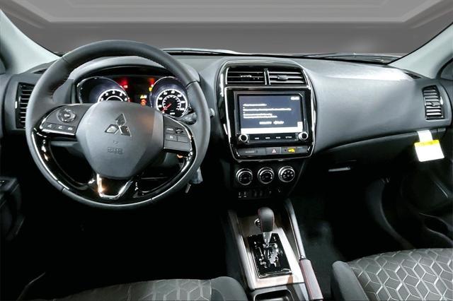 new 2024 Mitsubishi Outlander Sport car, priced at $27,257