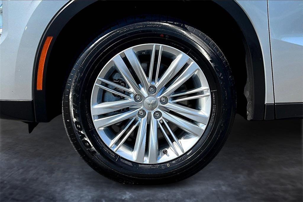 used 2024 Mitsubishi Outlander car, priced at $25,565