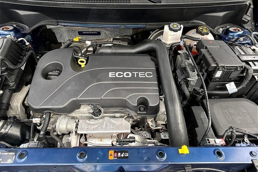 used 2022 Chevrolet Equinox car, priced at $18,705