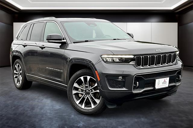 used 2022 Jeep Grand Cherokee car, priced at $29,792