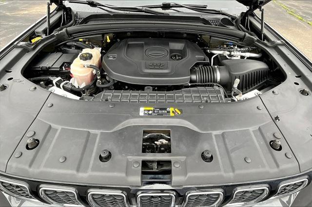 used 2022 Jeep Grand Cherokee car, priced at $29,792