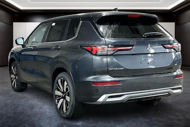new 2025 Mitsubishi Outlander car, priced at $38,593
