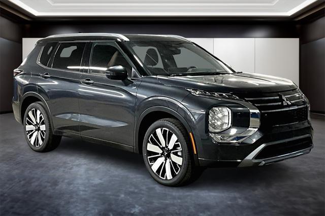 new 2025 Mitsubishi Outlander car, priced at $41,207