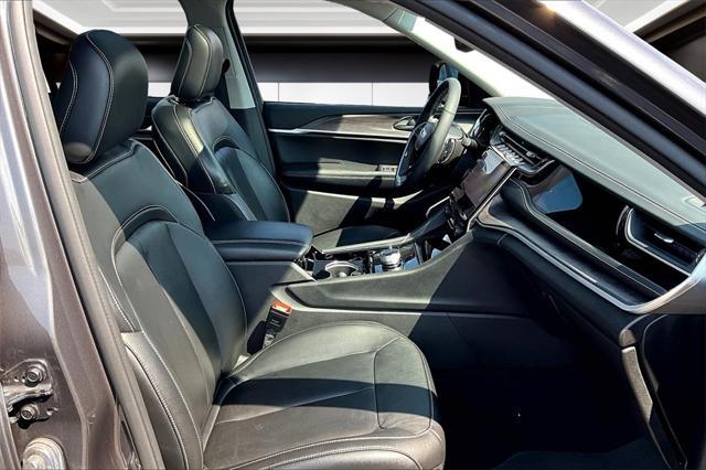 used 2022 Jeep Grand Cherokee 4xe car, priced at $27,377
