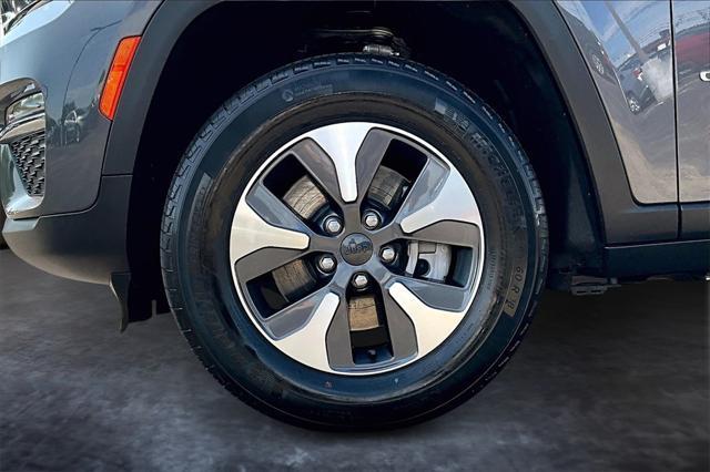 used 2022 Jeep Grand Cherokee 4xe car, priced at $27,377