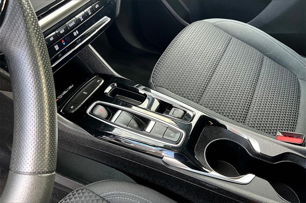 used 2022 Chevrolet Bolt EUV car, priced at $18,387