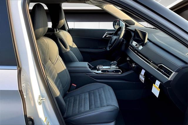 new 2025 Mitsubishi Outlander car, priced at $37,123