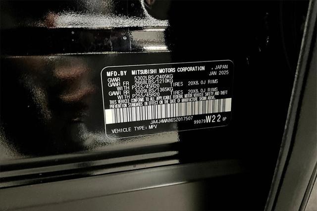 new 2025 Mitsubishi Outlander car, priced at $38,597