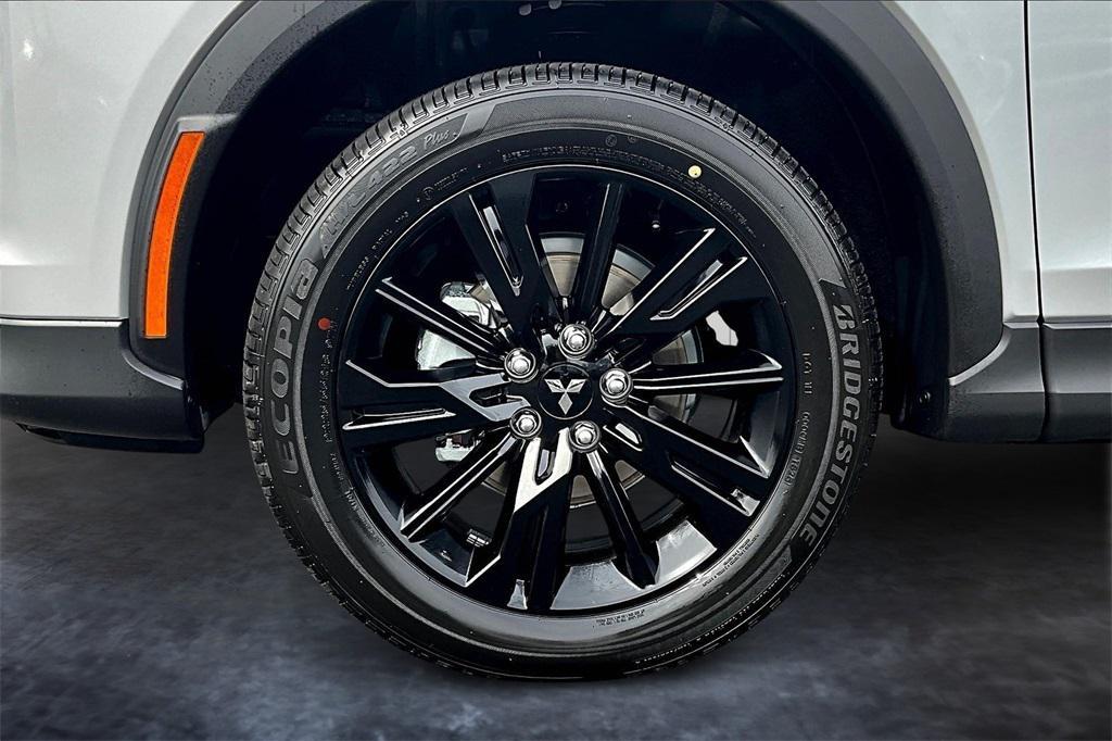 new 2025 Mitsubishi Eclipse Cross car, priced at $27,640