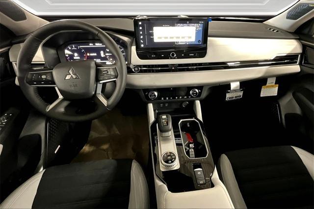 new 2025 Mitsubishi Outlander car, priced at $36,777