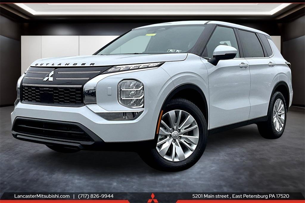 new 2025 Mitsubishi Outlander car