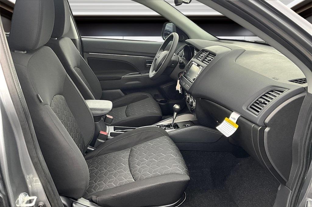 new 2025 Mitsubishi Outlander Sport car, priced at $26,900