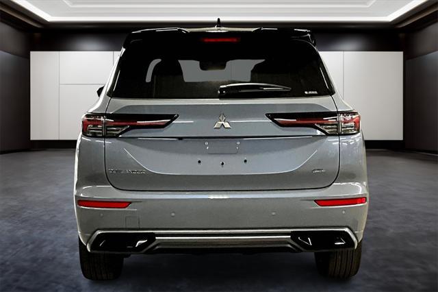 new 2025 Mitsubishi Outlander car, priced at $44,223