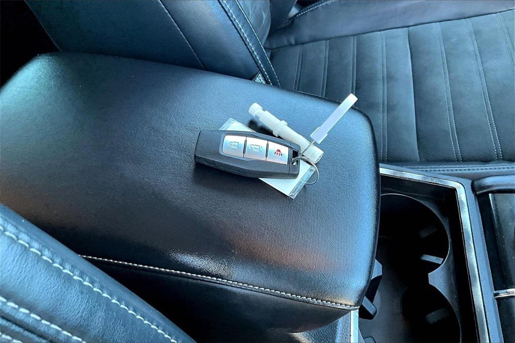 used 2023 Mitsubishi Outlander car, priced at $23,498