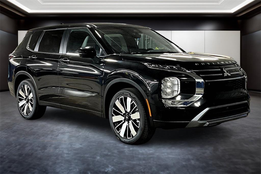 new 2025 Mitsubishi Outlander car, priced at $36,950